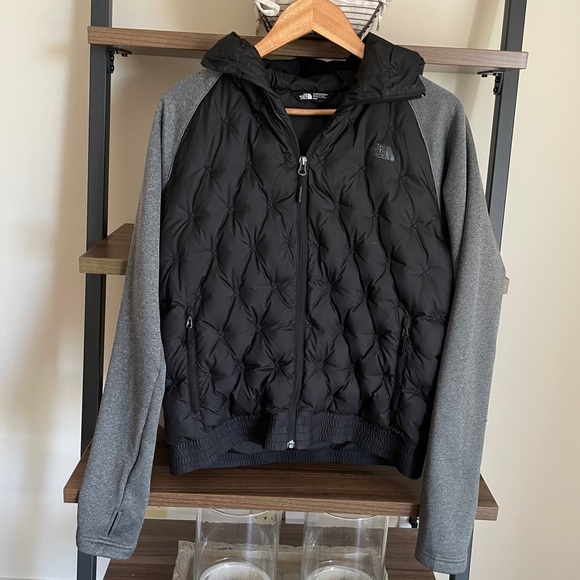 The North Face Jackets & Blazers - 🎉 NEW LISTING Women's The North Face  Down Jacket, Size Medium